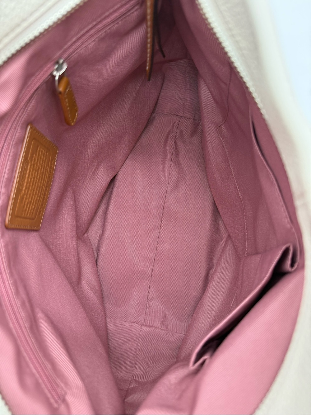 COACH EAST WEST DUFFLE WHITE/BROWN BAG - Picture 10 of 12